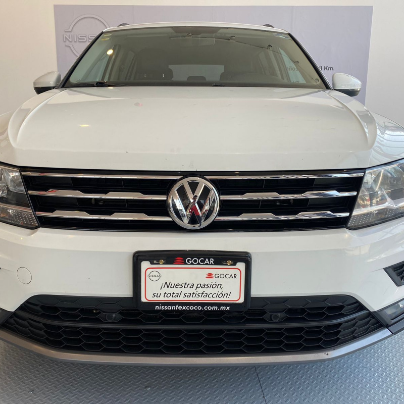 Volkswagen Tiguan  5 pts. Confortline, 1.4T, DSG, f. niebla, cámara reversa, RA-17 (línea nueva) 2018